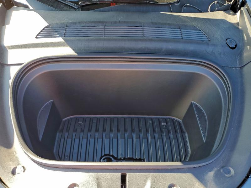 Photo 11 from auction – 2024 TESLA MODEL Y with VIN 7SAYGDED6RF103183