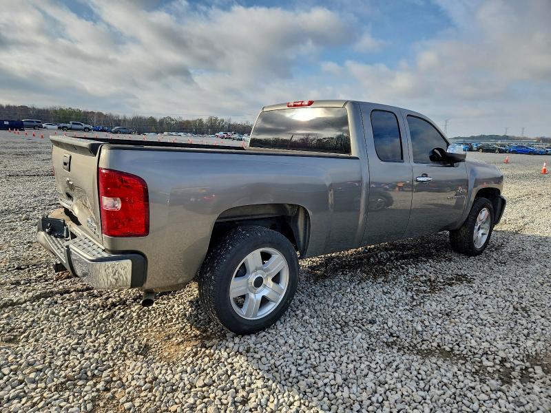Photo 3 from auction – 2012 CHEVROLET SILVERADO with VIN 1GCRCSE01CZ306336