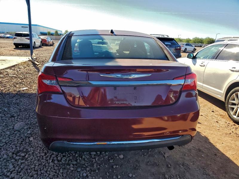 Zdjęcie 6 z aukcji – 2014 CHRYSLER 200 LX z VIN 1C3CCBAB3EN230839
