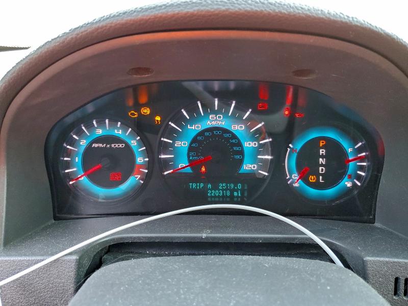 Photo 9 from auction – 2010 FORD FUSION S with VIN 3FAHP0GA7AR376005