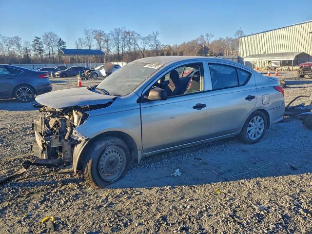 NISSAN VERSA S 2015 with VIN 3N1CN7AP3FL853803 - Photo from auction