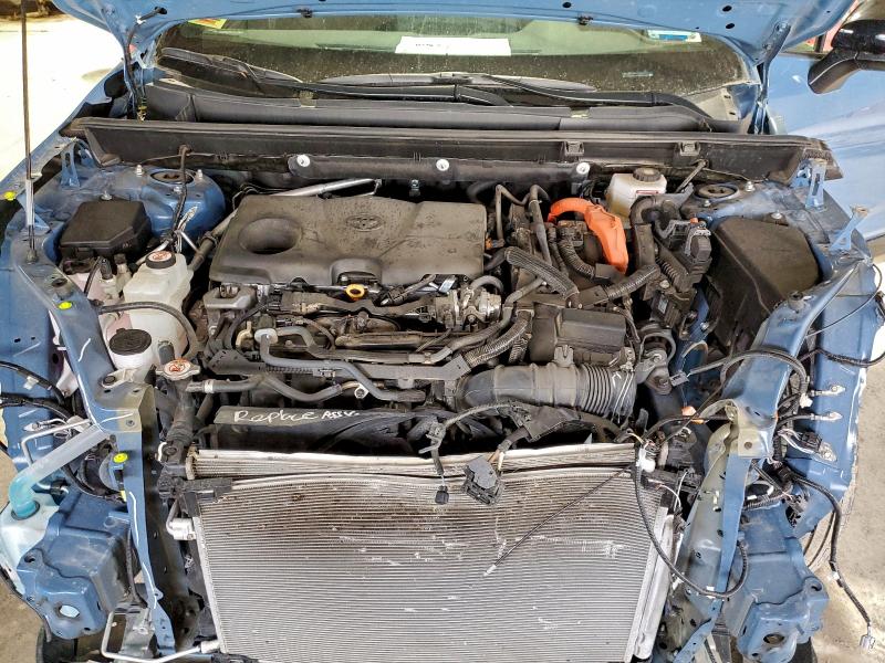 Photo 12 from auction – 2024 TOYOTA RAV4 XSE with VIN 2T3E6RFV4RW068080