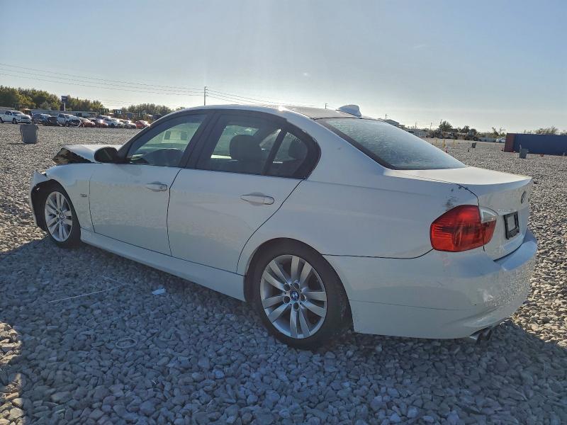 Photo 2 from auction – 2007 BMW 328 I with VIN WBAVA33517P140438