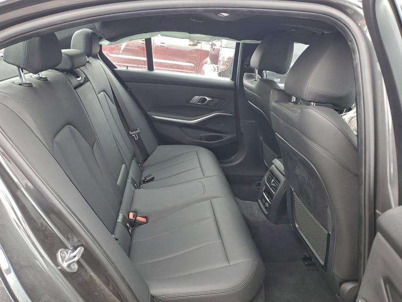 Photo 10 from auction – 2019 BMW 330XI with VIN WBA5R7C54KAE83114