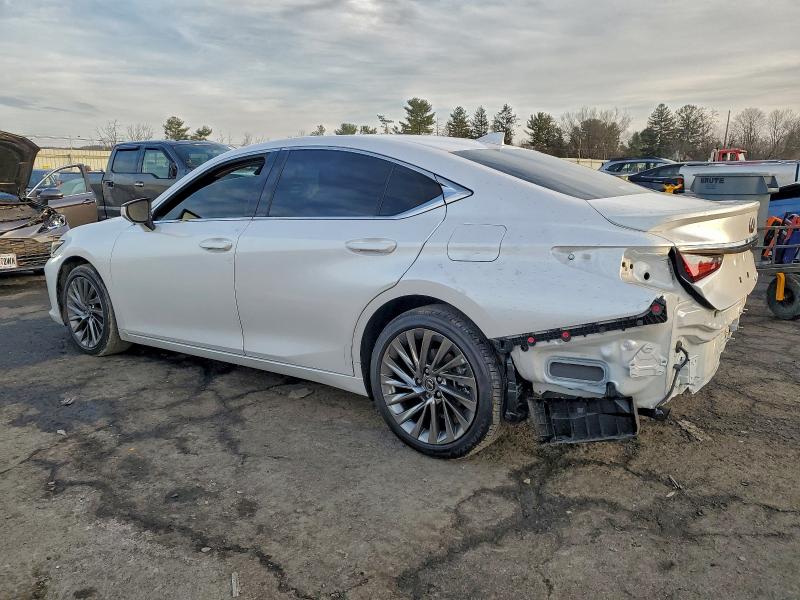 Photo 2 from auction – 2025 LEXUS ES 350 BAS with VIN 58AEZ1B19SU188704