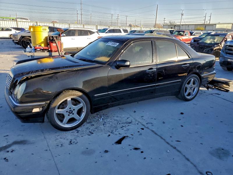 Photo 1 from auction – 1998 MERCEDES-BENZ E 430 with VIN WDBJF70F9WA697170