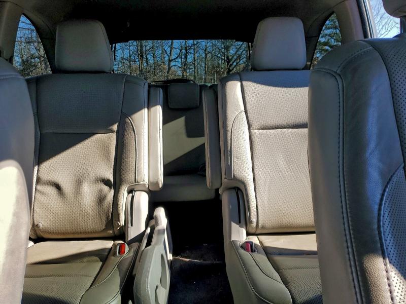 Foto 10 de la subasta – 2015 TOYOTA HIGHLANDER con VIN 5TDDCRFH8FS012994