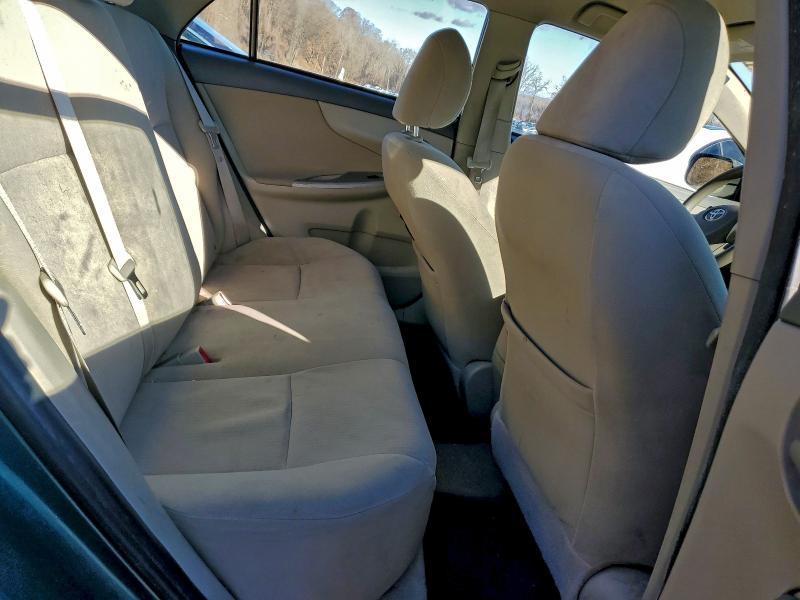 Photo 10 from auction – 2010 TOYOTA COROLLA with VIN 2T1BU4EE0AC385737