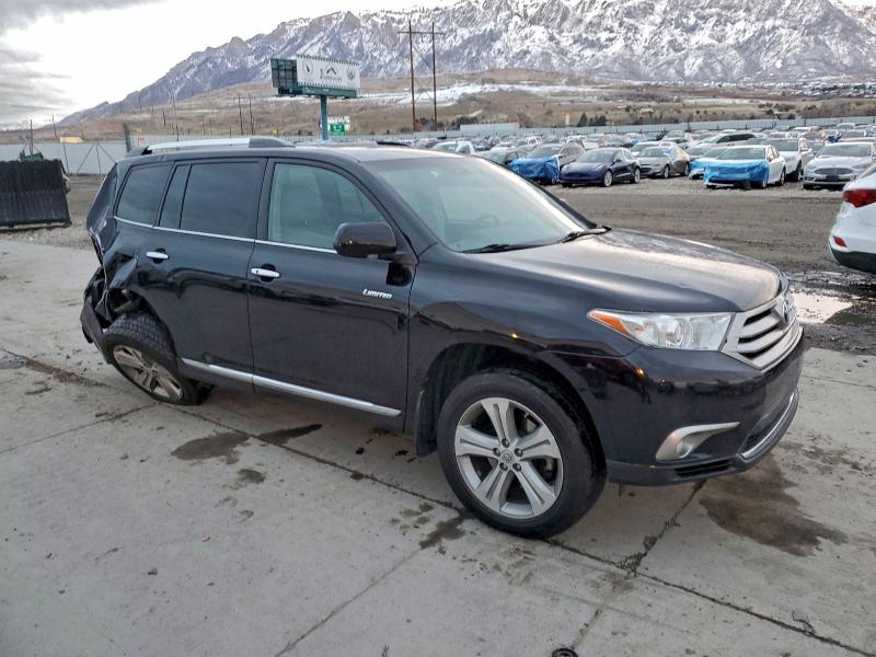 Photo 4 from auction – 2013 TOYOTA HIGHLANDER with VIN 5TDDK3EH0DS278539