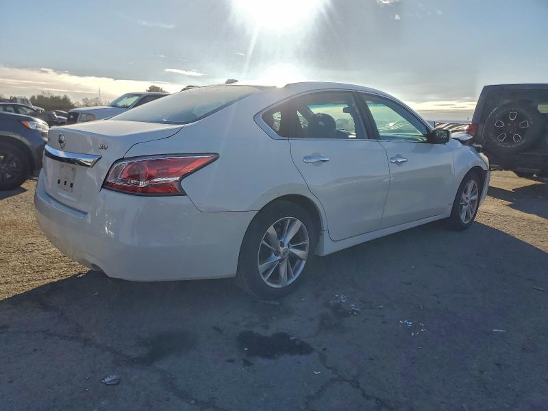 Photo 3 from auction – 2015 NISSAN ALTIMA 2.5 with VIN 1N4AL3AP2FC487224