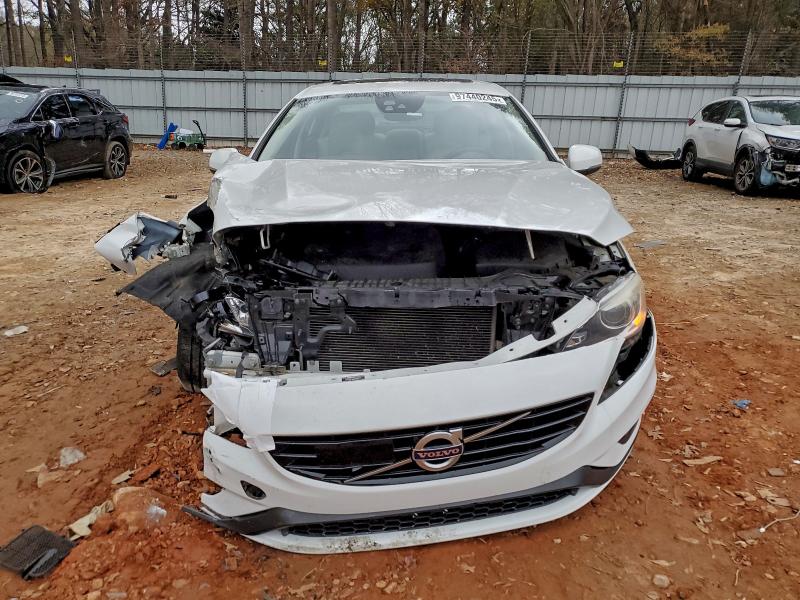 Photo 5 from auction – 2017 VOLVO S60 with VIN YV126MFL7H2425564