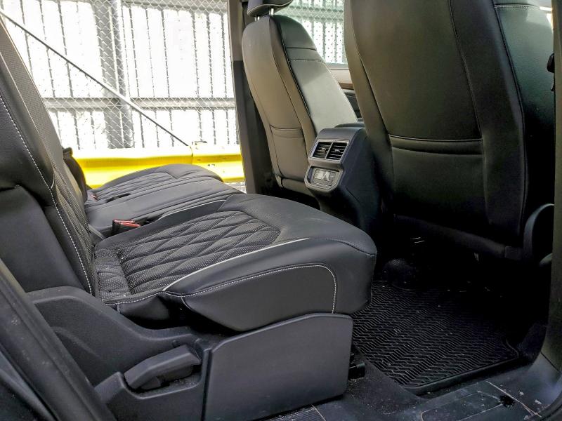 Photo 11 from auction – 2024 VOLKSWAGEN ATLAS SEL with VIN 1V2FR2CA0RC528650