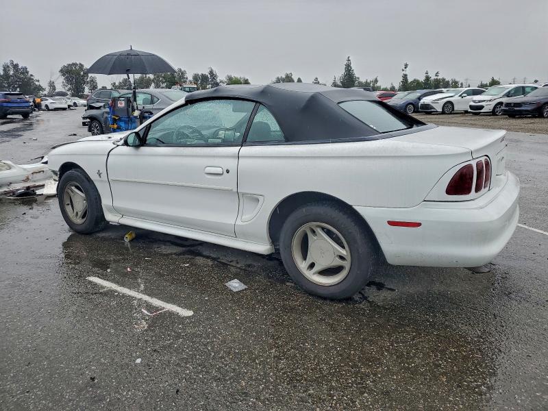 Photo 2 from auction – 1997 FORD MUSTANG with VIN 1FALP4447VF176955