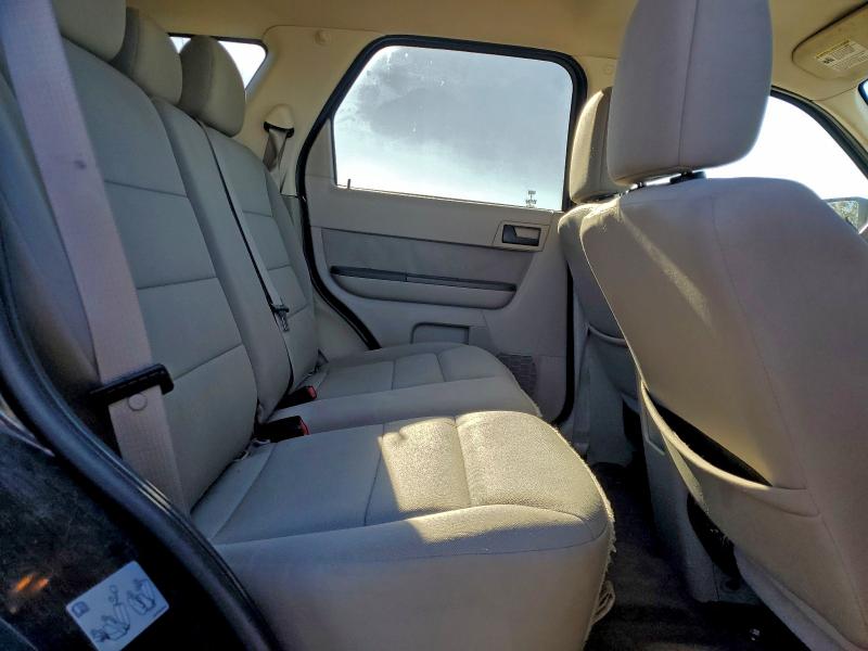 Photo 11 from auction – 2010 FORD ESCAPE XLT with VIN 1FMCU9D75AKC22547