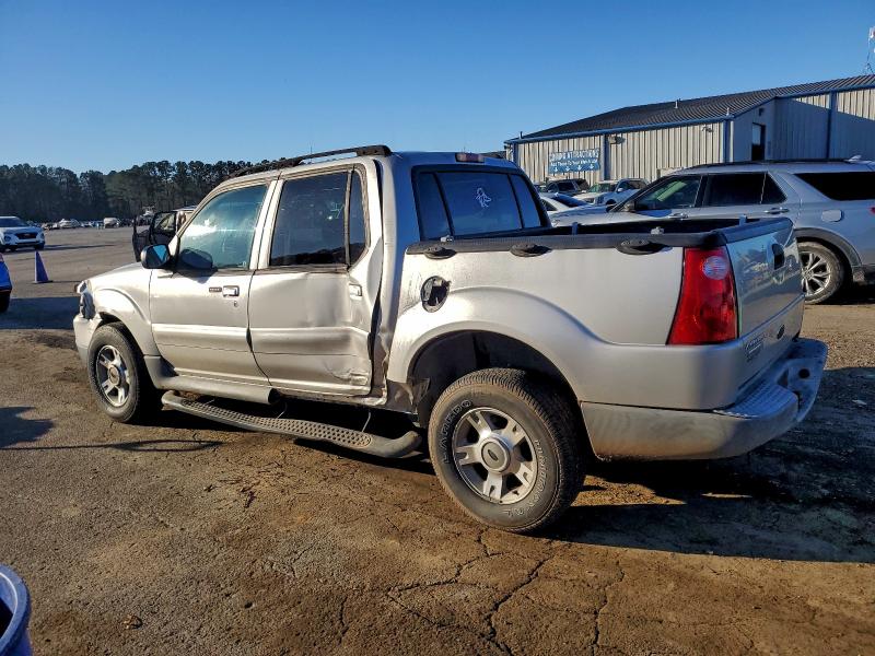 Photo 2 from auction – 2004 FORD EXPLORER S with VIN 1FMZU67K24UB75978