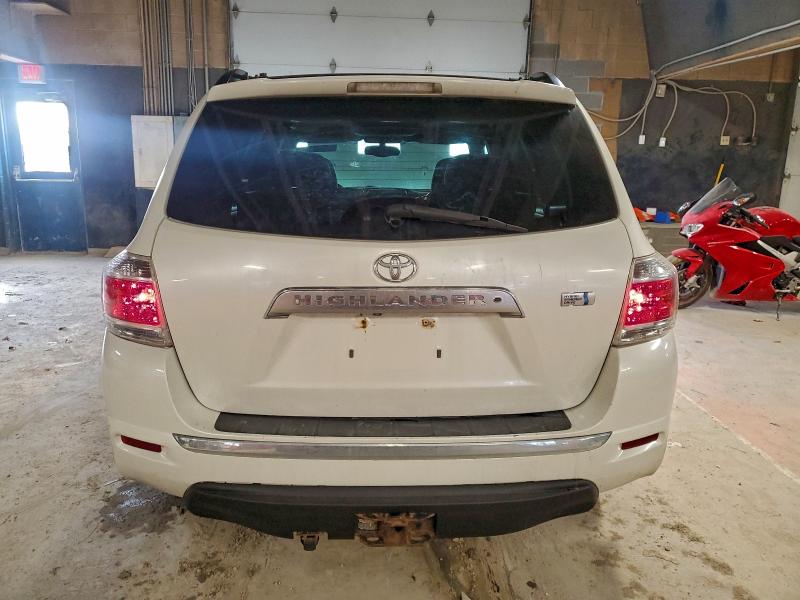 Photo 6 from auction – 2013 TOYOTA HIGHLANDER with VIN JTEDC3EH5D2014491