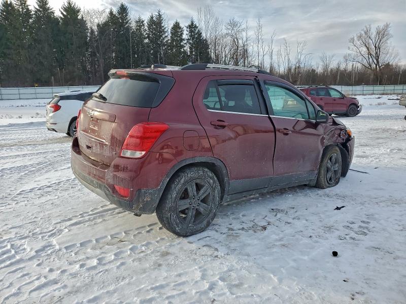 Photo 3 from auction – 2017 CHEVROLET TRAX 1LT with VIN 3GNCJPSB2HL163028
