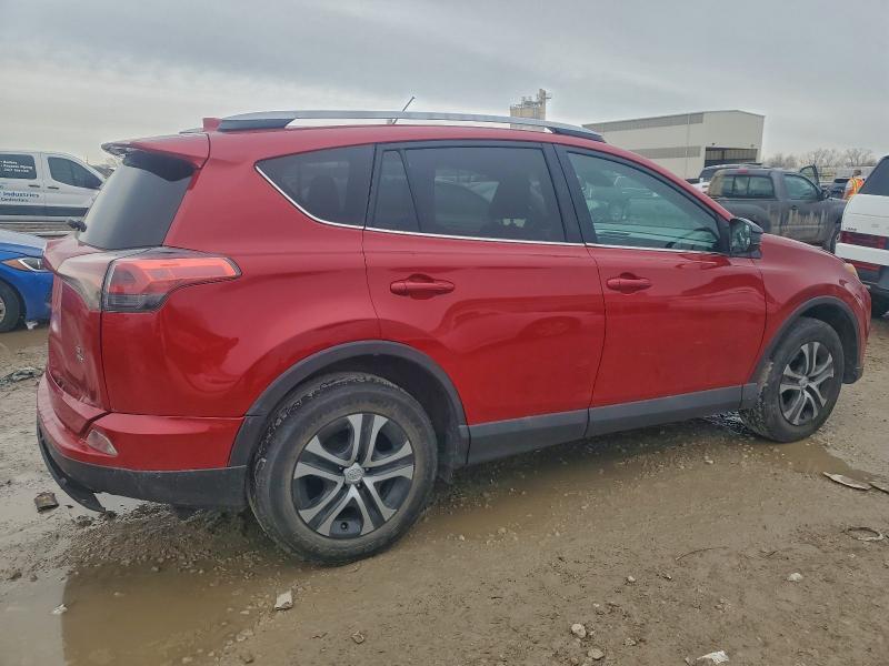 Photo 3 from auction – 2017 TOYOTA RAV4 LE with VIN 2T3BFREV4HW555217