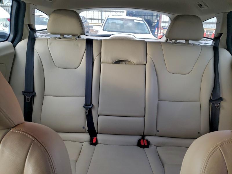 Photo 10 from auction – 2015 VOLVO V60 PLATIN with VIN YV140MEM1F1261073