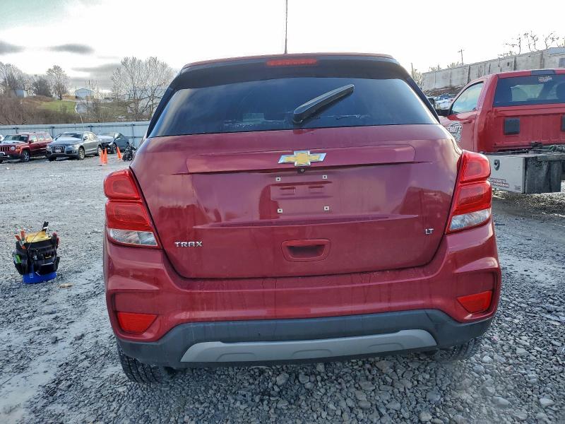 Photo 6 from auction – 2018 CHEVROLET TRAX 1LT with VIN 3GNCJLSB5JL263073