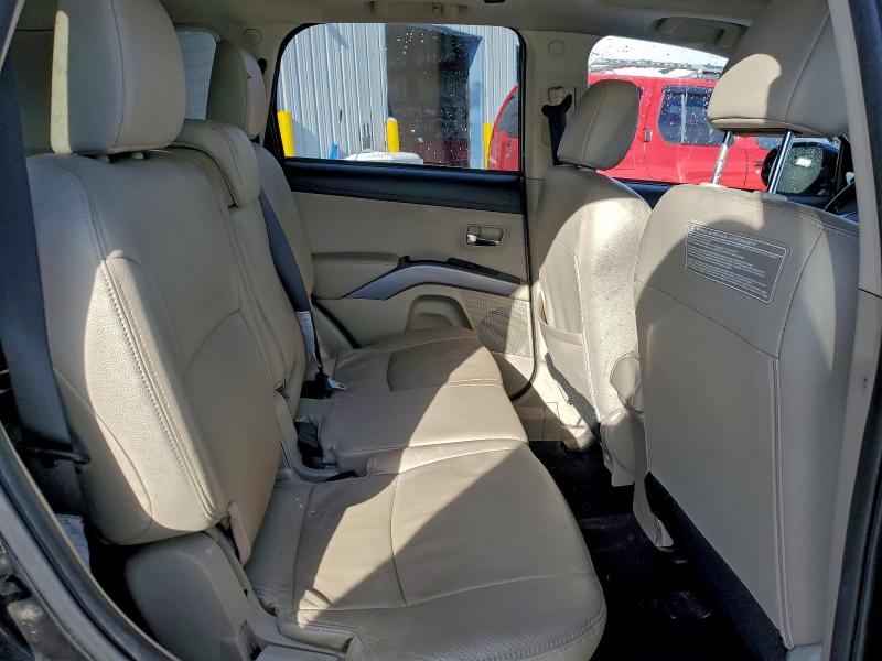 Photo 11 from auction – 2012 MITSUBISHI OUTLANDER with VIN JA4JT5AX9CU020551