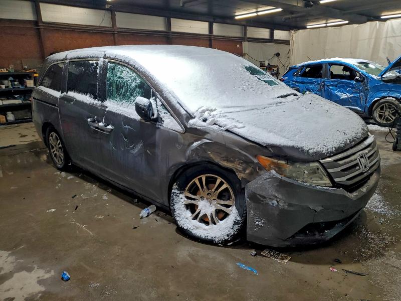 Photo 4 from auction – 2011 HONDA ODYSSEY EX with VIN 5FNRL5H63BB009011