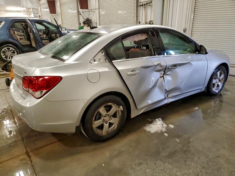 Photo 3 from auction – 2014 CHEVROLET CRUZE LT with VIN 1G1PC5SB4E7155093