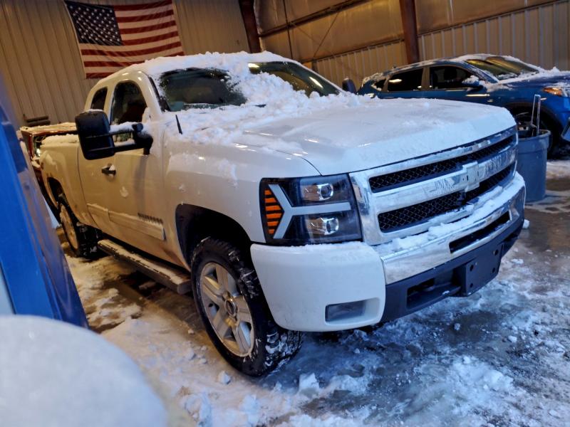 Photo 4 from auction – 2010 CHEVROLET SILVERADO with VIN 1GCSKSE3XAZ130897