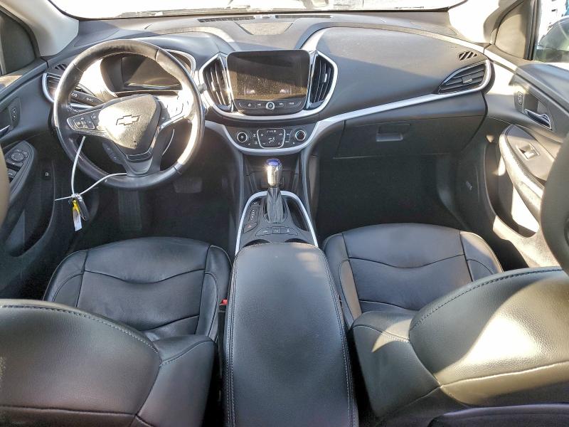 Photo 8 from auction – 2018 CHEVROLET VOLT LT with VIN 1G1RC6S55JU157942