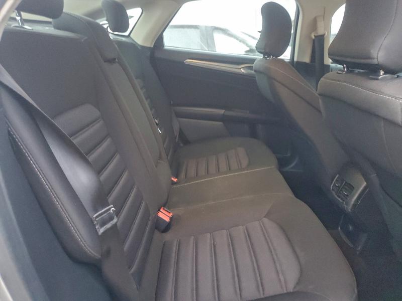 Photo 10 from auction – 2019 FORD FUSION SE with VIN 3FA6P0LU0KR109622