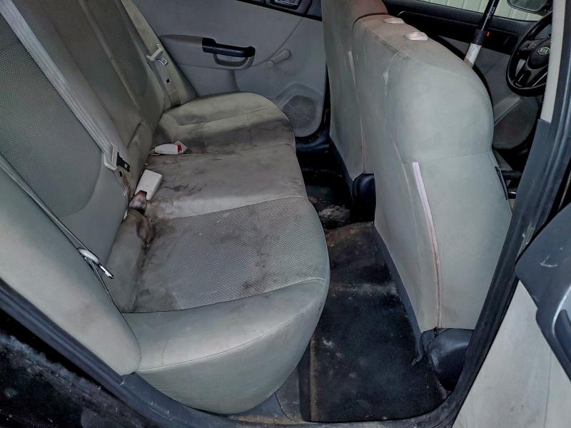 Photo 10 from auction – 2013 KIA FORTE LX with VIN KNAFT4A2XD5718833