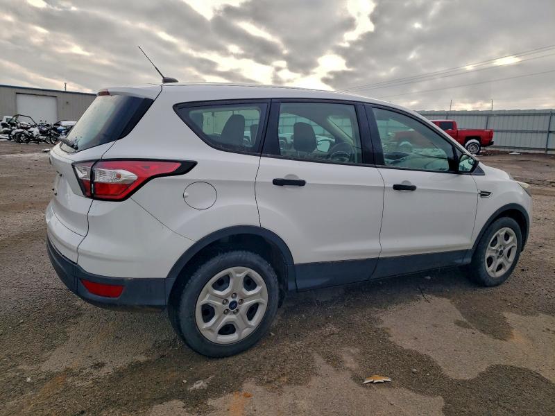 Photo 3 from auction – 2018 FORD ESCAPE S with VIN 1FMCU0F77JUB05792