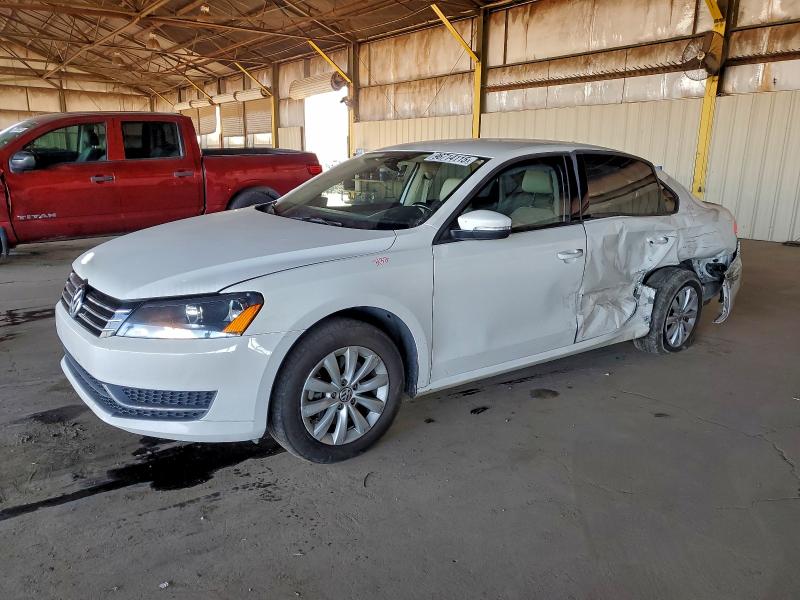 VOLKSWAGEN PASSAT S 2015 with VIN 1VWAT7A37FC057720 - Photo from auction