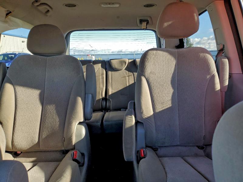 Photo 10 from auction – 2014 KIA SEDONA LX with VIN KNDMG4C74E6591628