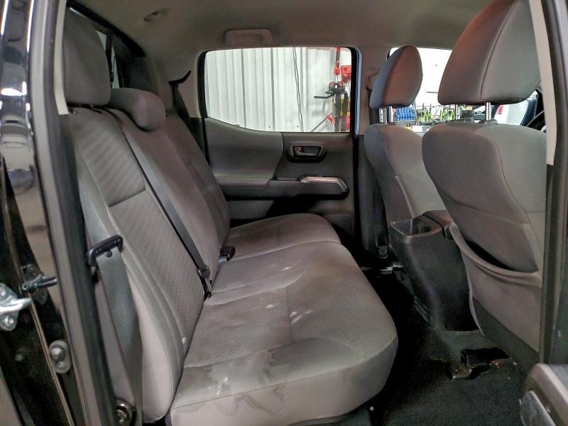 Photo 10 from auction – 2022 TOYOTA TACOMA with VIN 3TYDZ5BN2NT005397