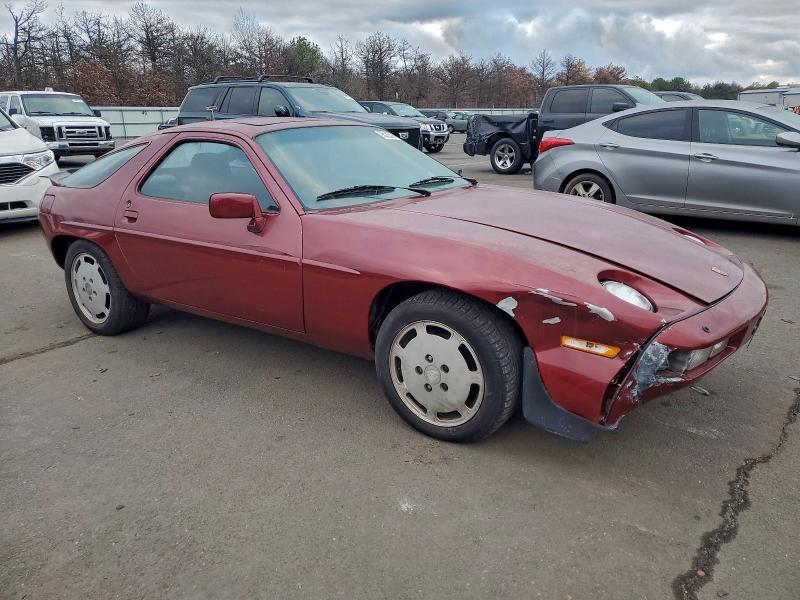 Photo 4 from auction – 1985 PORSCHE 928 with VIN WP0JB0923FS860913
