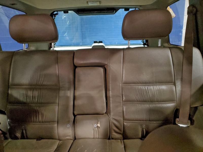 Photo 10 from auction – 2004 NISSAN PATHFINDER with VIN JN8DR09Y34W913522