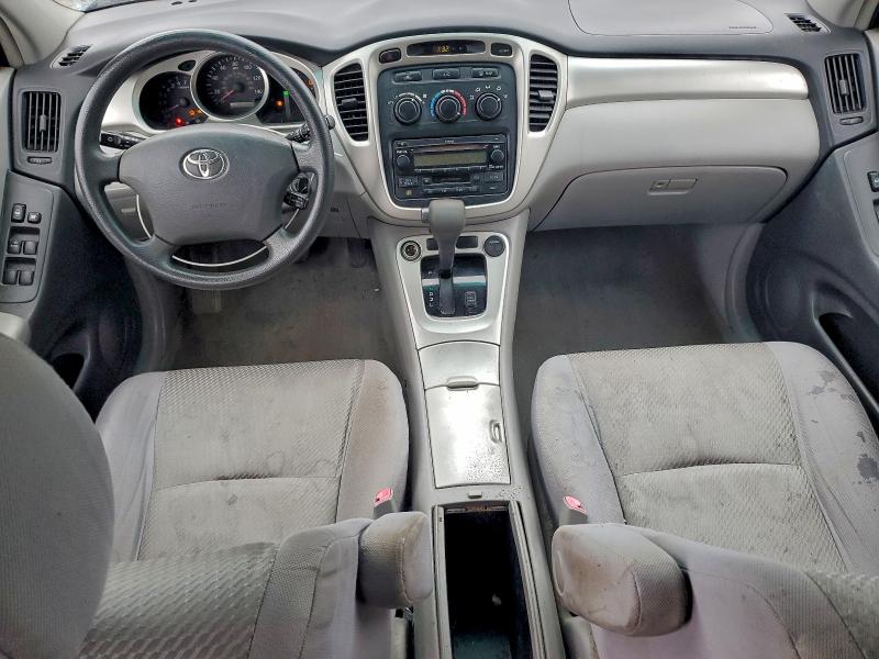 Photo 8 from auction – 2004 TOYOTA HIGHLANDER with VIN JTEHD21A540027786
