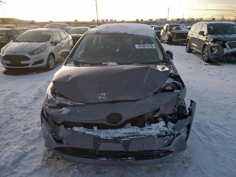 Photo 5 from auction – 2017 TOYOTA PRIUS with VIN JTDKARFUXH3030265