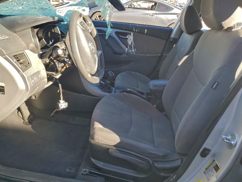 Photo 7 from auction – 2016 HYUNDAI ELANTRA SE with VIN 5NPDH4AE3GH773845