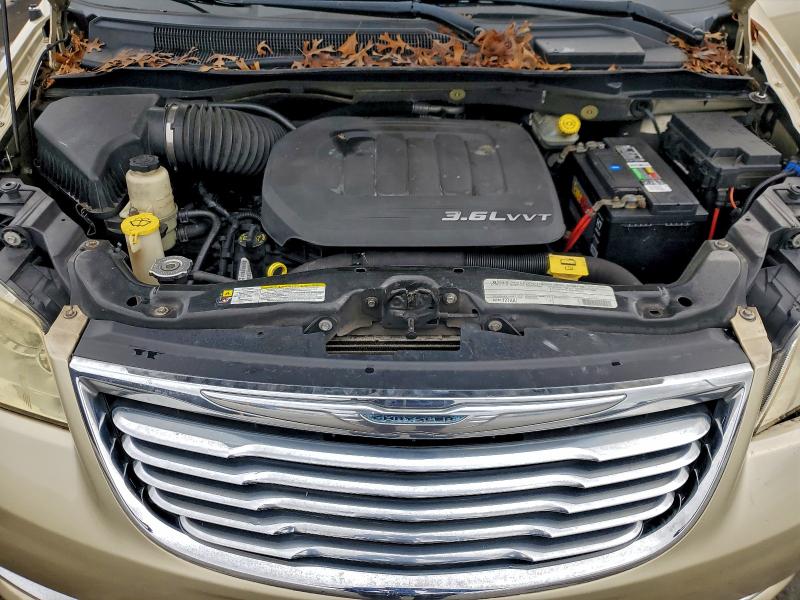 Photo 12 from auction – 2011 CHRYSLER TOWN & COU with VIN 2A4RR5DG0BR682365