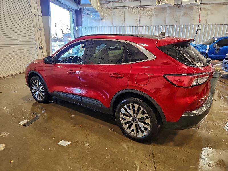 Photo 2 from auction – 2020 FORD ESCAPE TIT with VIN 1FMCU9DZ0LUC54024