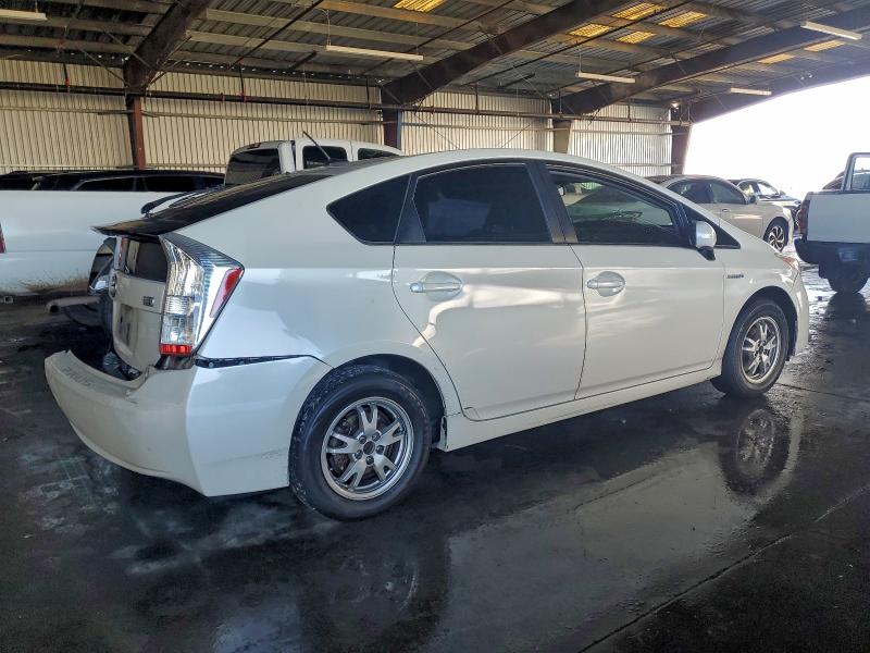 Photo 3 from auction – 2011 TOYOTA PRIUS with VIN JTDKN3DU6B1453903