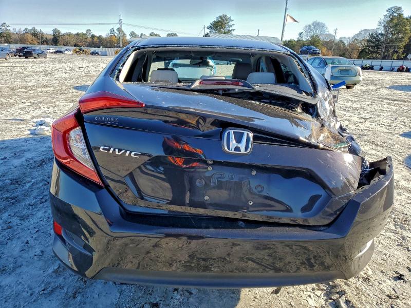 Photo 6 from auction – 2018 HONDA CIVIC LX with VIN 2HGFC2F52JH573271
