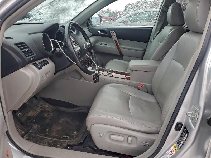 Photo 7 from auction – 2011 TOYOTA HIGHLANDER with VIN 5TDDK3EH0BS088575