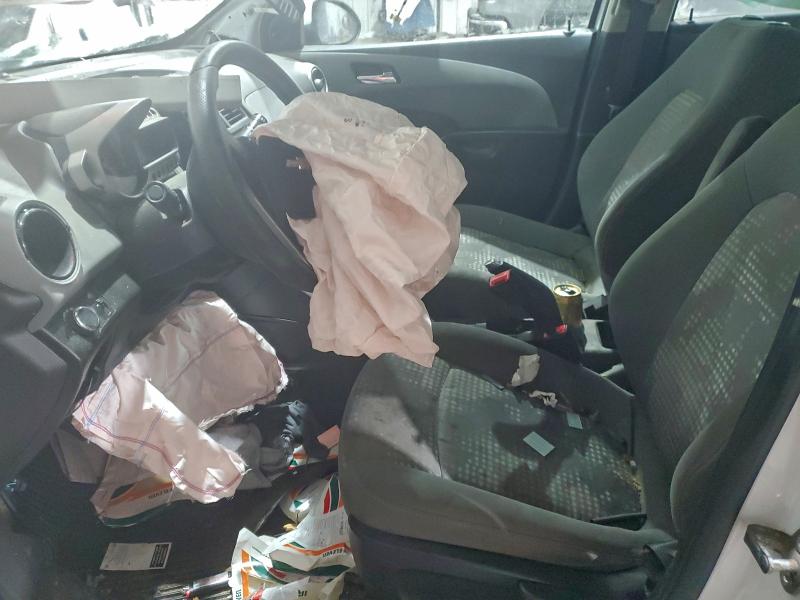 Photo 7 from auction – 2014 CHEVROLET SONIC LS with VIN 1G1JA6SH8E4225637