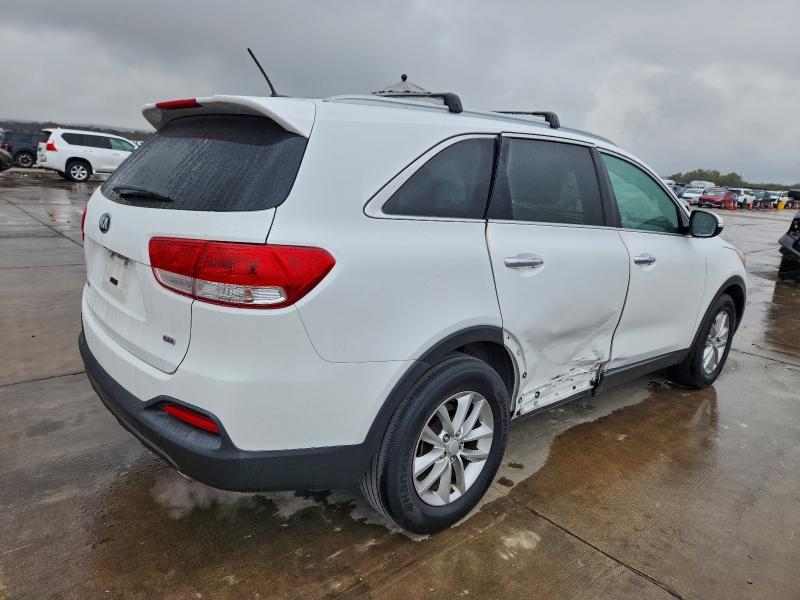 Photo 3 from auction – 2016 KIA SORENTO LX with VIN 5XYPG4A39GG122337
