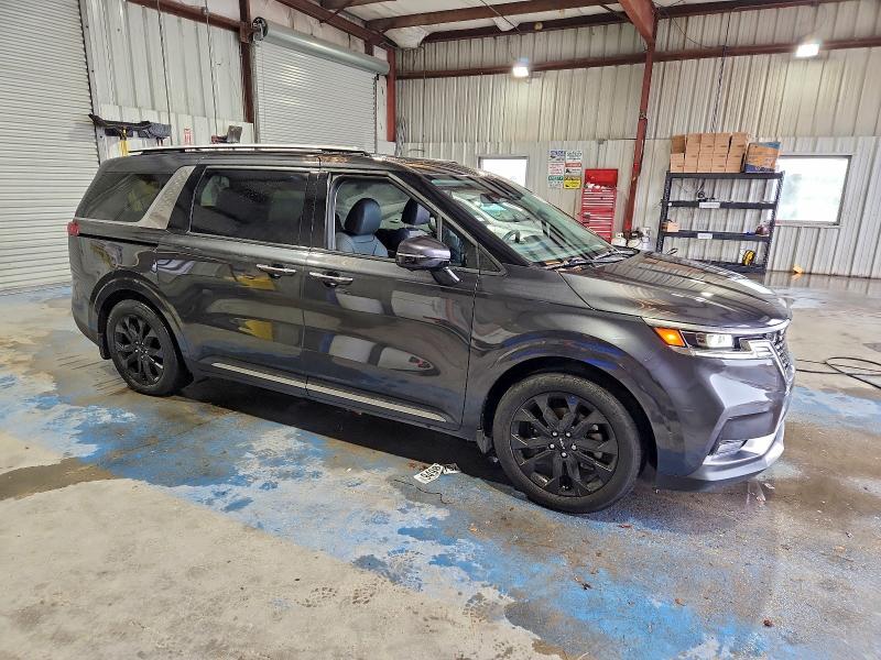 Photo 4 from auction – 2023 KIA CARNIVAL with VIN KNDNE5H36P6240163