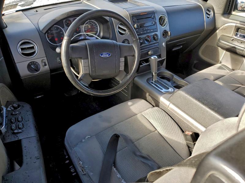Zdjęcie 8 z aukcji – 2004 FORD F150 z VIN 1FTPX14524KD95430