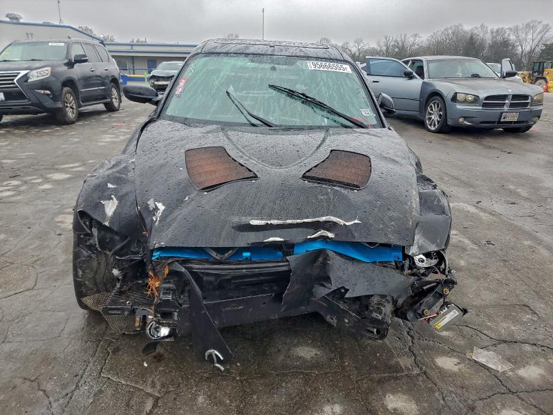 Photo 5 from auction – 2004 MAZDA RX8 with VIN JM1FE173840129885